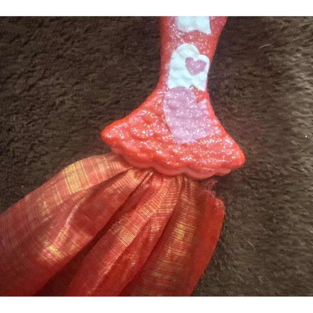 Barbie 2011 Color Reveal Mermaid Tattooed Red Hearts 12in doll 5in tail Mattel